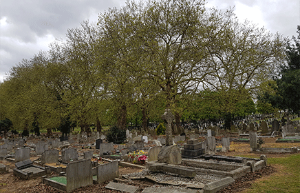 Chingford Mount Cemetery