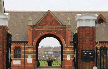 Hoop Lane
                                      Cemetery