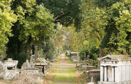 Kensal Green
                                      Cemetery